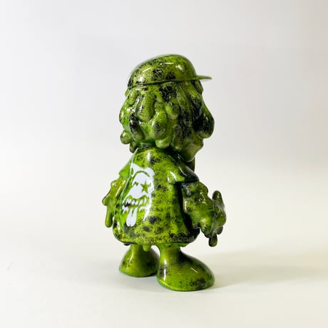arttoy: Graffiti SK8ER 09 + Skateboard
