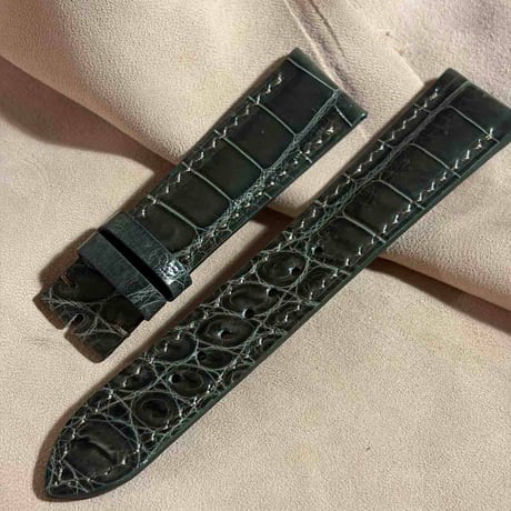 cro-2168 クロコダイル  腕時計ベルト グロス仕上げ オリーブ (ラグ幅21 mm - バックル幅18 mm)