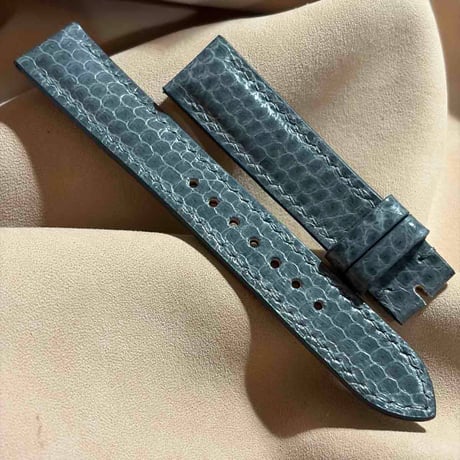 sna-179 シースネイク（ウミヘビ）グレー　腕時計ベルト  (ラグ幅18mm - バックル幅16 mm)