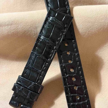 cro-2240  クロコダイル  腕時計ベルト ブラック (ラグ幅19 mm - バックル幅16 mm)