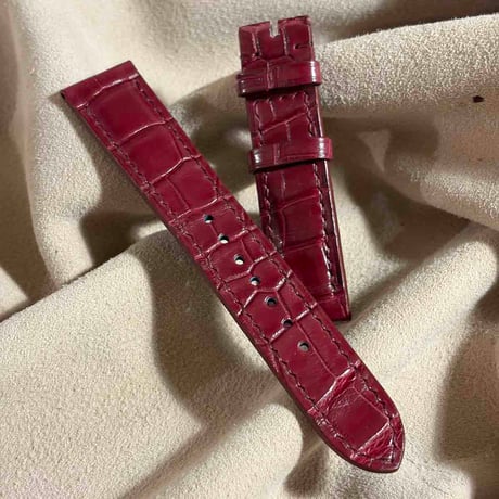 cro-2210 クロコダイル  腕時計ベルト レッドプルーン (ラグ幅20 mm - バックル幅18 mm)