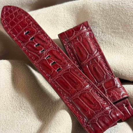 cro-2206 クロコダイル  腕時計ベルト レッドプルーン (ラグ幅24 mm - バックル幅22 mm)