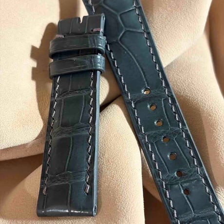cro-2221  クロコダイル  腕時計ベルト ダークグレー (ラグ幅21 mm - バックル幅18 mm)