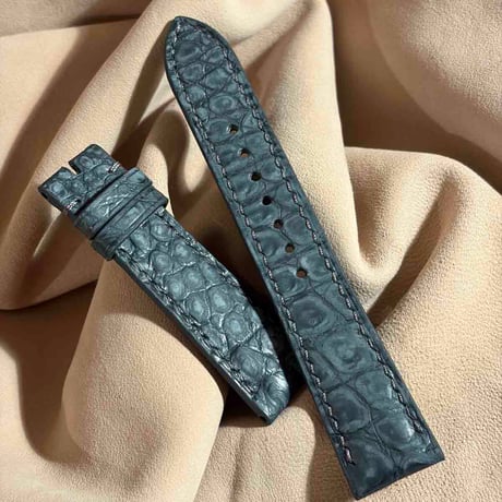 cro-2224  クロコダイル ヌバック仕上げ  腕時計ベルト グレー (ラグ幅21 mm - バックル幅18 mm)