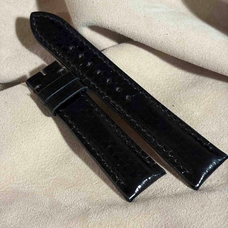 sna-183 シースネイク（ウミヘビ）ブラック 腕時計ベルト  (ラグ幅21mm - バックル幅18 mm)