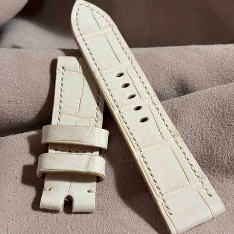 exh-94 タンニン鞣しアリゲーター ヌバック仕上げ 腕時計ベルト  (ラグ幅24mm - バックル幅22mm)