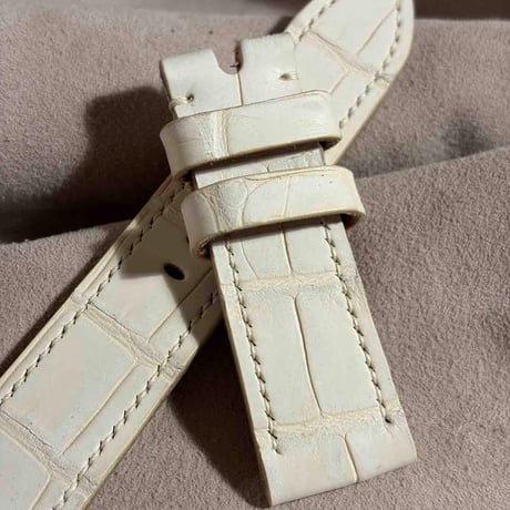 exh-94 タンニン鞣しアリゲーター ヌバック仕上げ 腕時計ベルト  (ラグ幅24mm - バックル幅22mm)