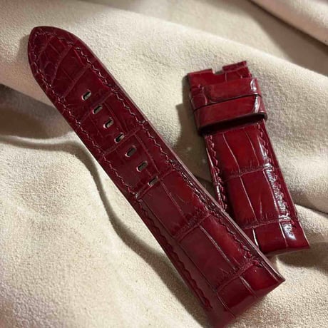 cro-2213 クロコダイル  腕時計ベルト レッドプルーン (ラグ幅26 mm - バックル幅22 mm)