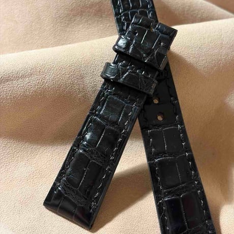 cro-2240  クロコダイル  腕時計ベルト ブラック (ラグ幅19 mm - バックル幅16 mm)