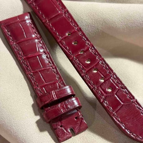 cro-2205 クロコダイル  腕時計ベルト レッドプルーン (ラグ幅19 mm - バックル幅16 mm)