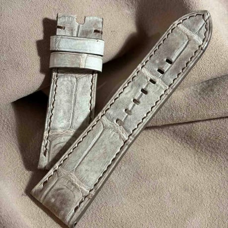 cro-2148  クロコダイル  腕時計ベルト ヒマラヤクロコ (ラグ幅26 mm - バックル幅22 mm)