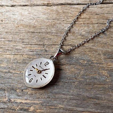 【new!!】antique teardrop dial necklace "BULOVA"【K1071】