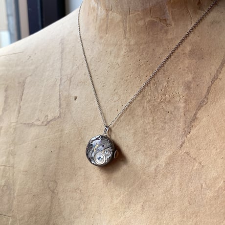 【new!!】antique round dial&movement necklace 【K1063】
