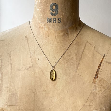 【new!!】antique tonneau dial necklace "WITTNAUER" 【K1044】