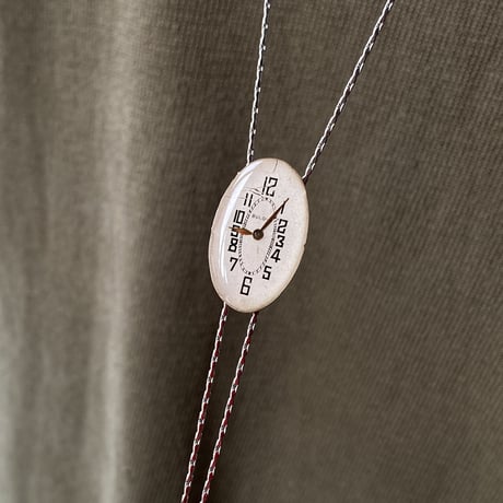 【new!!】antique oval dial chain looptie necklace "BULOVA"【K1043】
