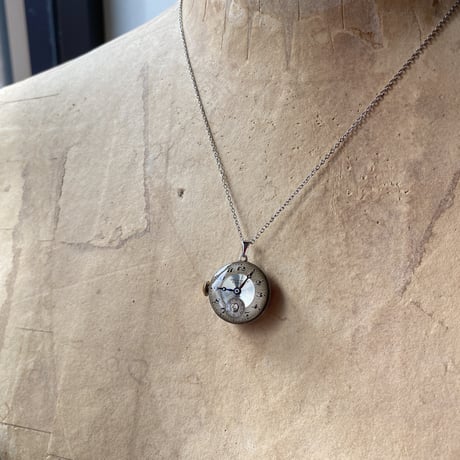 【new!!】antique round dial&movement necklace 【K1063】