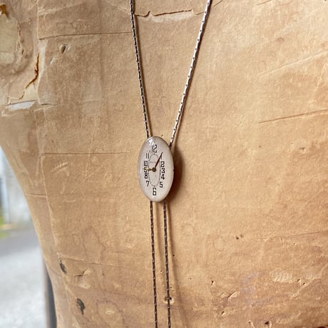 【new!!】antique oval dial chain looptie necklace "BULOVA"【K1043】