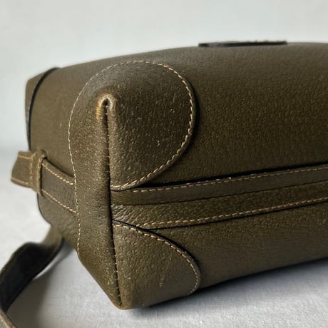 GUCCI  オールドグッチ 70s クレストタグ オーバルインターロッキング レザー ミニショルダーバッグ オリーブ ミリタリーグリーン 本革 ゴールド金具 made in italy 良品