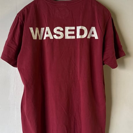 (B) WASEDA 早稲田大学 Ｔシャツ (Mサイズ) 90s00s アーカイブ カレッジロゴ フクちゃんプリント エンジ 角帽イラスト 両面ロゴプリント ヴィンテージT 古着 中古 良品