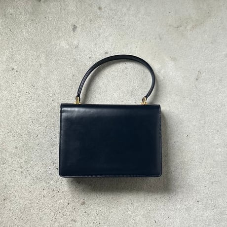 GUCCI  オールドグッチ 70sヴィンテージ ボックスカーフ ケリー型Wフラップハンドバッグ 筆記体ロゴ ダークネイビー/ゴールド金具  付属品(保存袋 付属ミラー)有 極美品