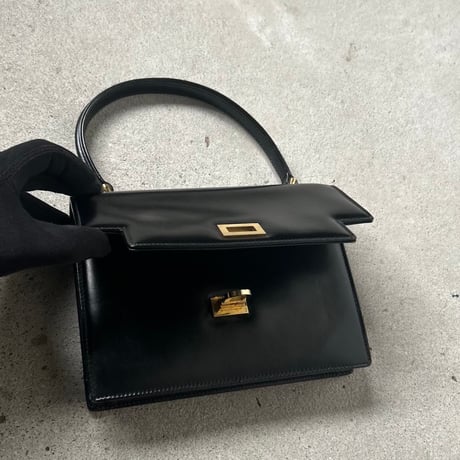 GUCCI  オールドグッチ 70sヴィンテージ ボックスカーフ ケリー型ハンドバッグ 筆記体ロゴ ブラック/ゴールド金具  付属品(保存袋 レザーミニポーチ フラッシャー)有 極美品