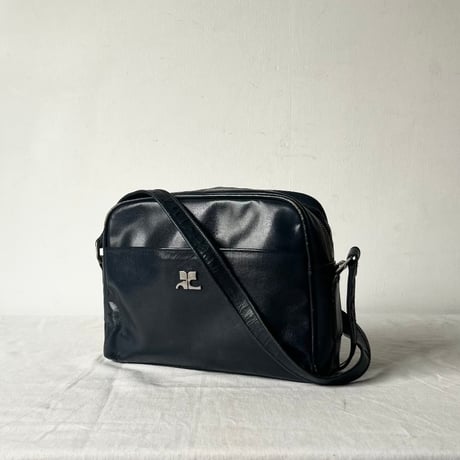 courrèges オールドクレージュ 70s80sヴィンテージ 本革 レザーショルダーバッグ ダークネイビー メタルACロゴ  フランス製 made in france
