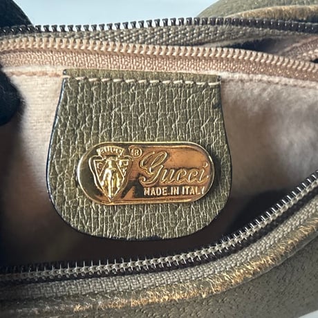 GUCCI  オールドグッチ 70s クレストタグ オーバルインターロッキング レザー ミニショルダーバッグ オリーブ ミリタリーグリーン 本革 ゴールド金具 made in italy 良品