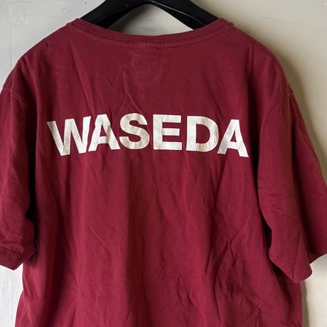 (A) WASEDA 早稲田大学 Ｔシャツ (Lサイズ) 90s00s アーカイブ カレッジロゴ フクちゃんプリント エンジ 角帽イラスト 両面ロゴプリント ヴィンテージT 古着 中古 良品