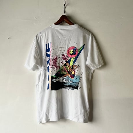 90's Vintage BEACH GOERS ビーチゴアーズ  ウインドサーフィン グラフィック Tシャツ size L   白T ヴィンテージ Tシャツ used
