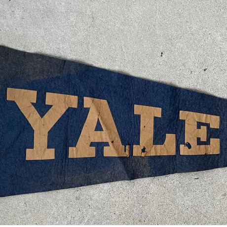 1930s-50s USA製 YALE University  ウールフェルト ペナント EPSTEIN NOVELTY CO. 刻印タグ付きノベルティ製 / イェール大学 カレッジ フラッグ