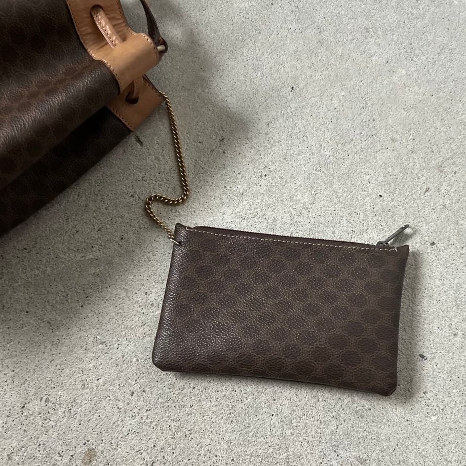 6a803b06af9b6b460659403b