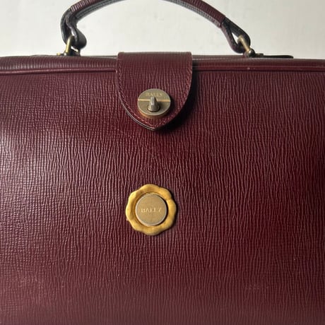 BALLY オールドバリー 80s-90s Vintage イタリア製 型押しレザー 口枠ハンドバッグ ボルドー Gold金具 ミニドクターバッグ イタリア製 made in italy