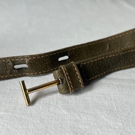 GUCCI  オールドグッチ 70s クレストタグ オーバルインターロッキング レザー ミニショルダーバッグ オリーブ ミリタリーグリーン 本革 ゴールド金具 made in italy 良品