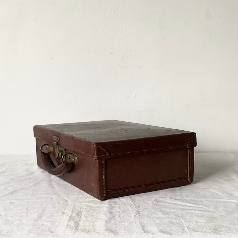 ヴィンテージ ミニトランク 40s-60s ヴィンテージ レザー ミニトランク ブラウン/真鍮金具 本革