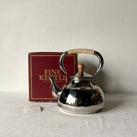FINE KETTLE ファインケトル morico モリコ (森井金属興業) 18-8ステンレス ケトル 籐巻きハンドル 2.0L 新潟燕三条  未使用・元箱タグ付