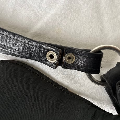 60s-70s ヴィンテージ レザー ショルダーバッグ  ブラック/シルバー金具 本革 フラップバッグ  ターンロック旧金具  日本古道具 japan vintage⁠