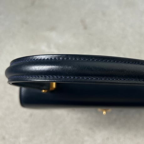 GUCCI  オールドグッチ 70sヴィンテージ ボックスカーフ ケリー型Wフラップハンドバッグ 筆記体ロゴ ダークネイビー/ゴールド金具  付属品(保存袋 付属ミラー)有 極美品