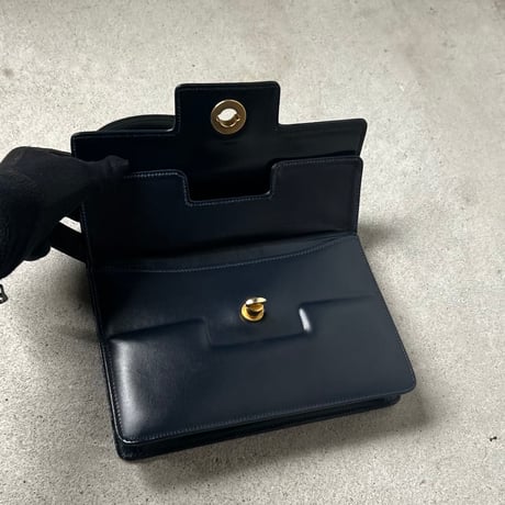 GUCCI  オールドグッチ 70sヴィンテージ ボックスカーフ ケリー型Wフラップハンドバッグ 筆記体ロゴ ダークネイビー/ゴールド金具  付属品(保存袋 付属ミラー)有 極美品