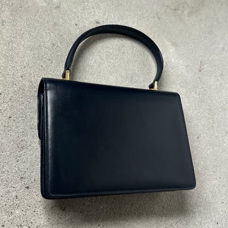 GUCCI  オールドグッチ 70sヴィンテージ ボックスカーフ ケリー型Wフラップハンドバッグ 筆記体ロゴ ダークネイビー/ゴールド金具  付属品(保存袋 付属ミラー)有 極美品