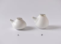 白磁マットすずふた醤油さし／馬場勝文