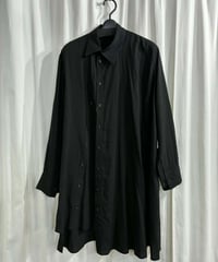 REGULATION yohji yamamoto ボタンロングブラウス（FQ-B51-200）