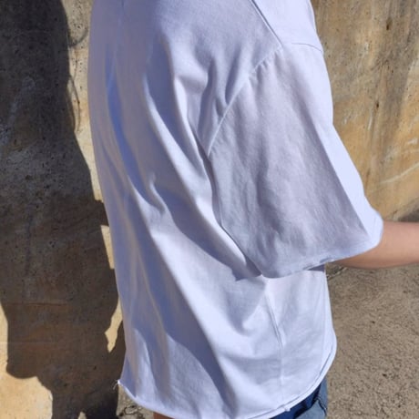 monotone Back Press tee/2カラー