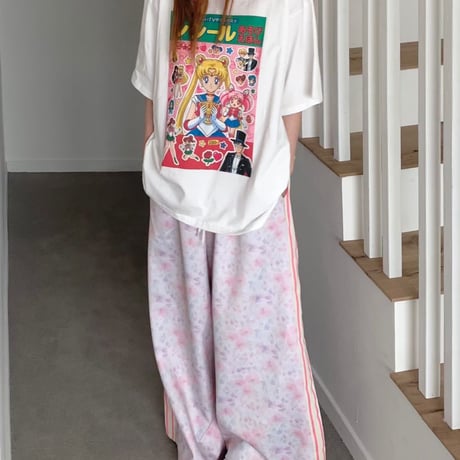 【早期お届け★数量限定】TV moon Tshirt/3カラー