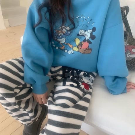 1050 mickey＆donald sweat