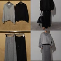 0992 🉐セットアップ🉐 Off-Shoulder V-Neck Sweat/2カラー