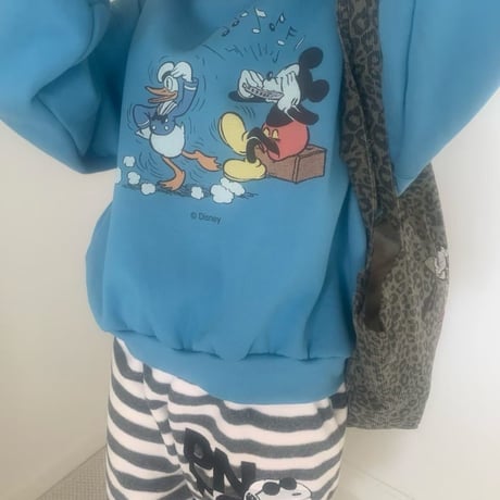 1050 mickey＆donald sweat