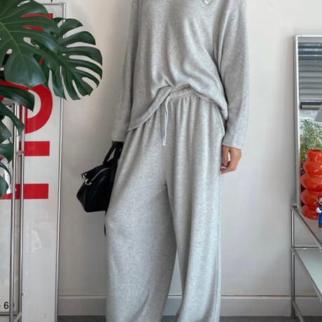 0990 🉐セットアップ🉐Soft V-Neck Relax Set-Up