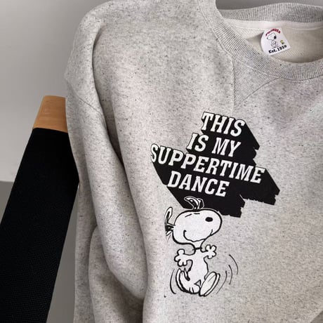 1081 SNOOPY lettering sweat