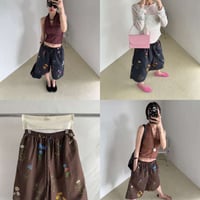 数量限定　eee ♥️botanical Flower half pants/2カラー