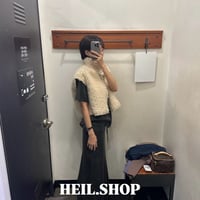 0965 boa high neck crop vest